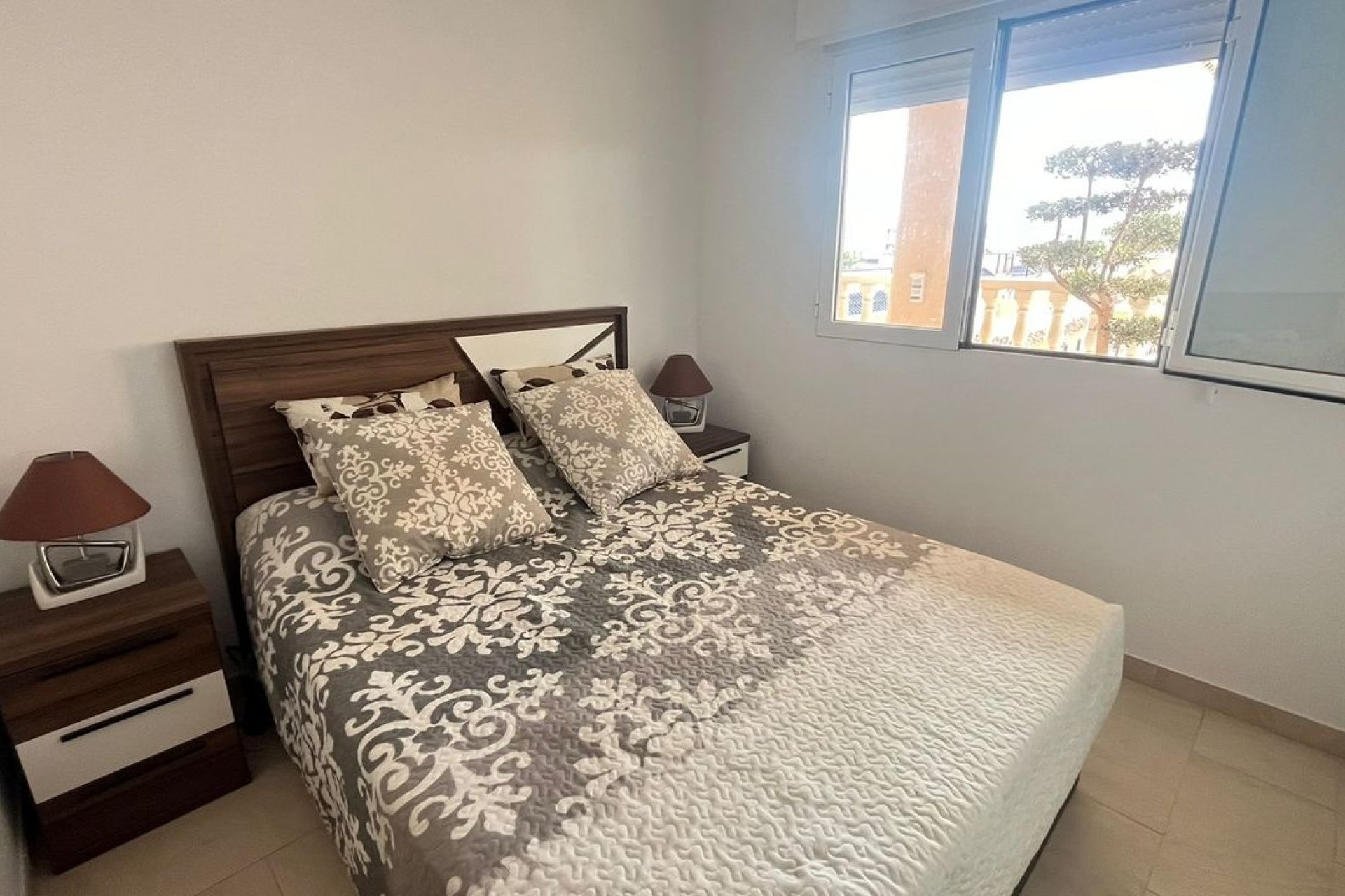 Resale - Apartment / flat - Orihuela Costa - Los Dolses