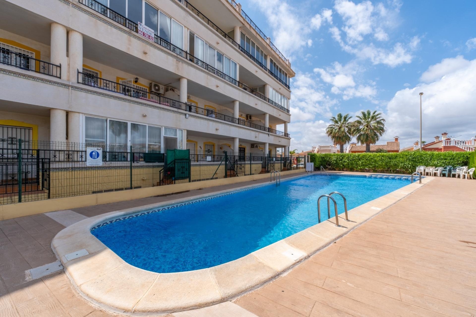 Resale - Apartment / flat - Orihuela Costa - Playa Flamenca