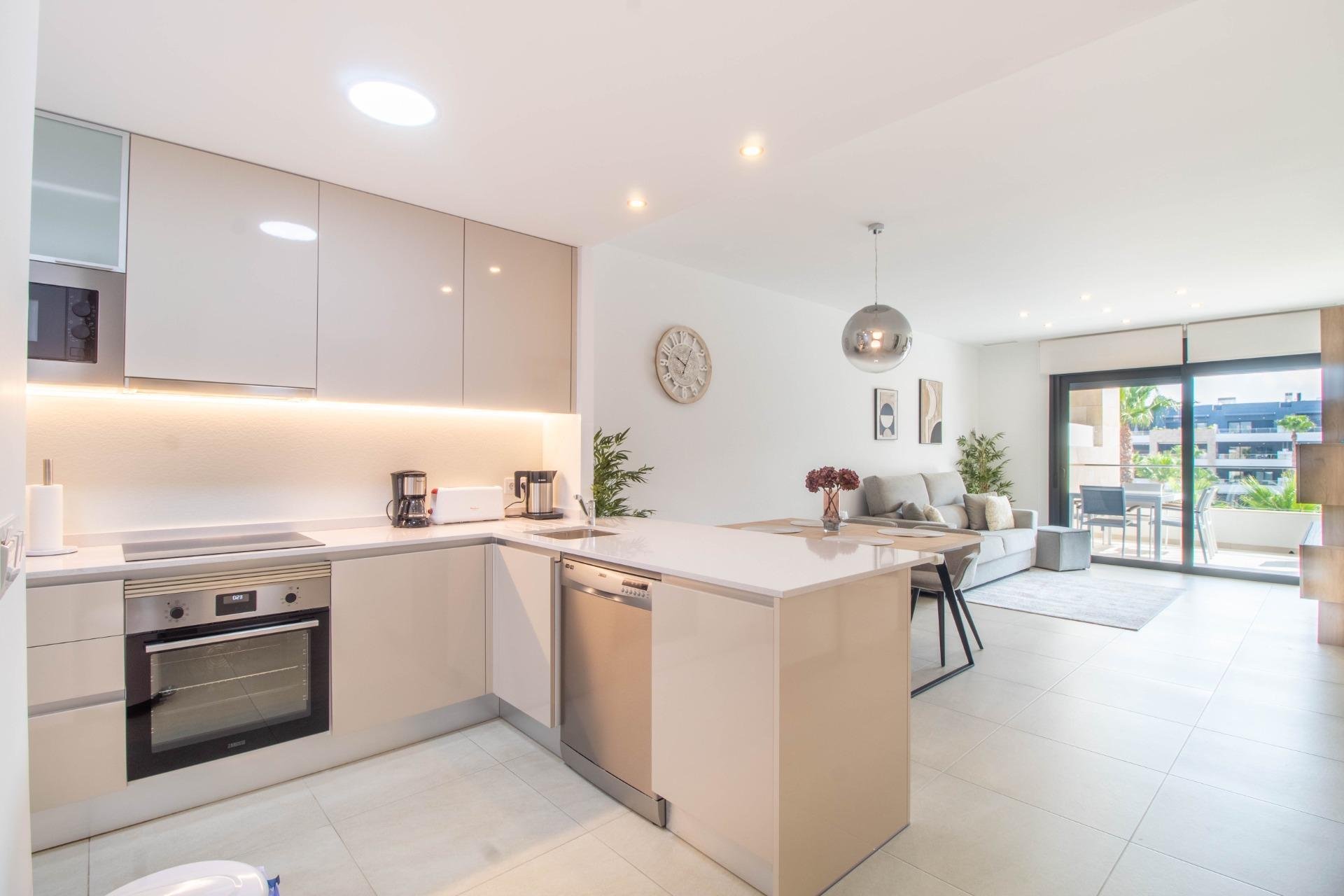 Resale - Apartment / flat - Orihuela Costa - Playa Flamenca