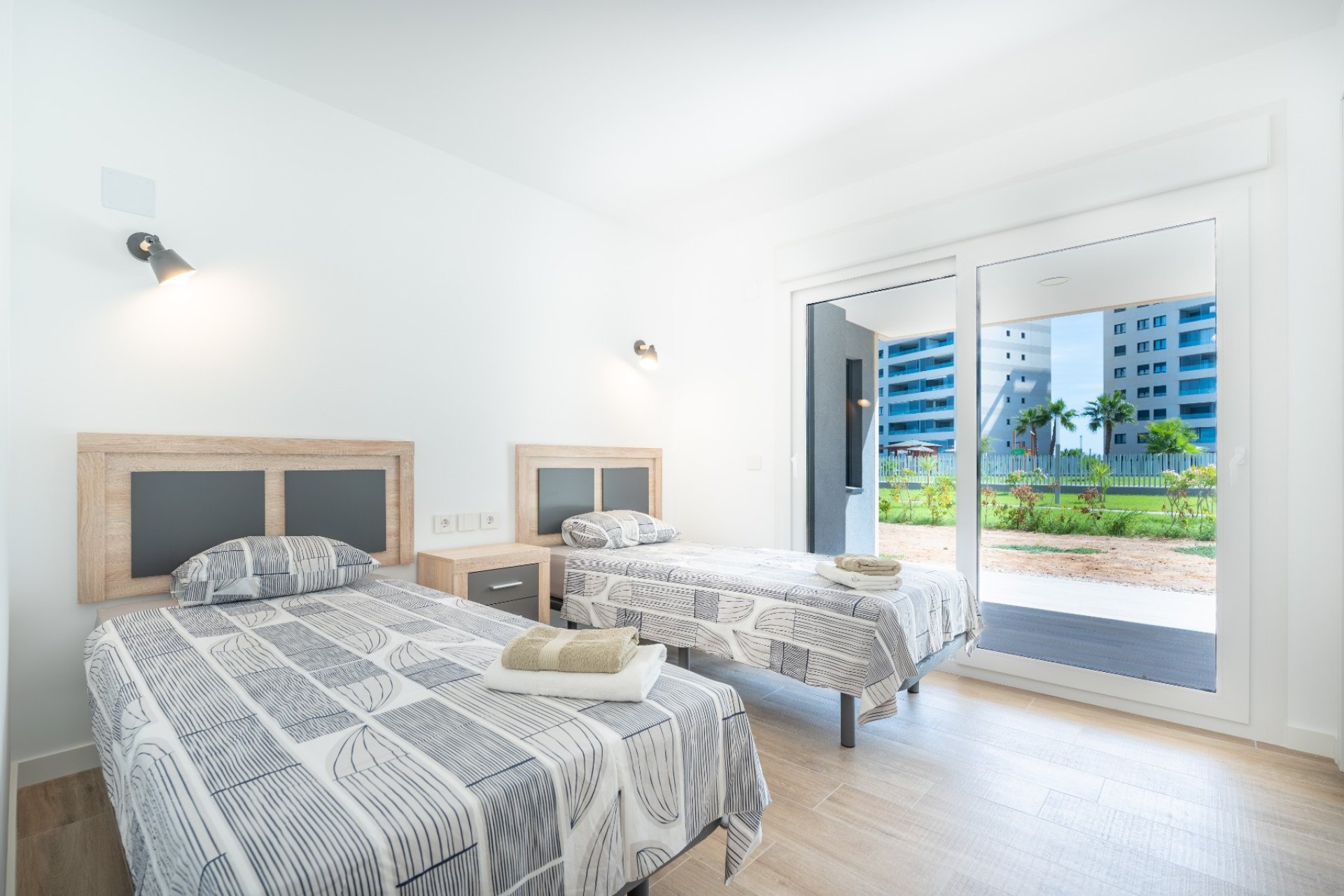 Resale - Apartment / flat - Orihuela Costa - Punta Prima