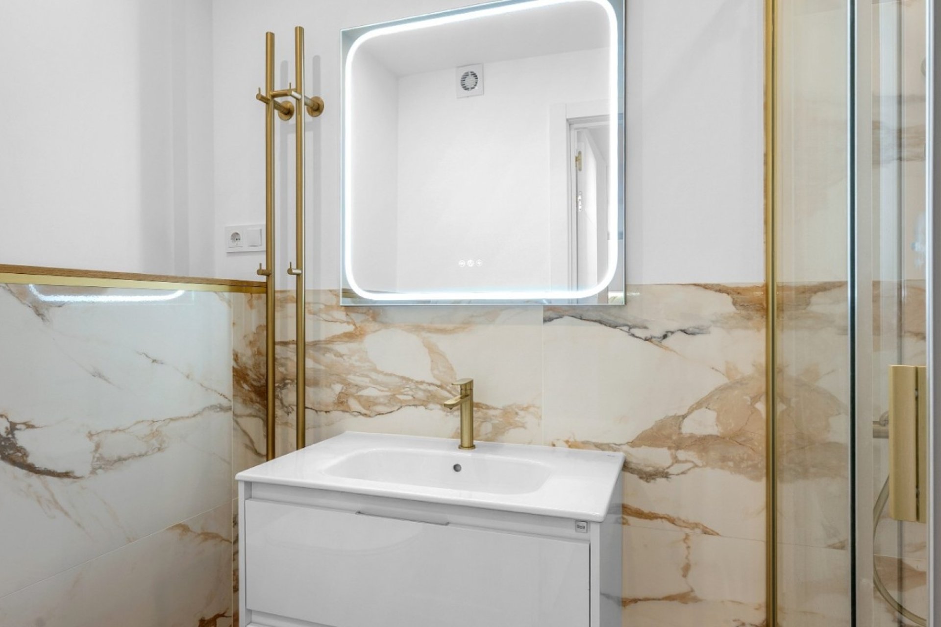 Resale - Apartment / flat - Orihuela Costa - Punta Prima