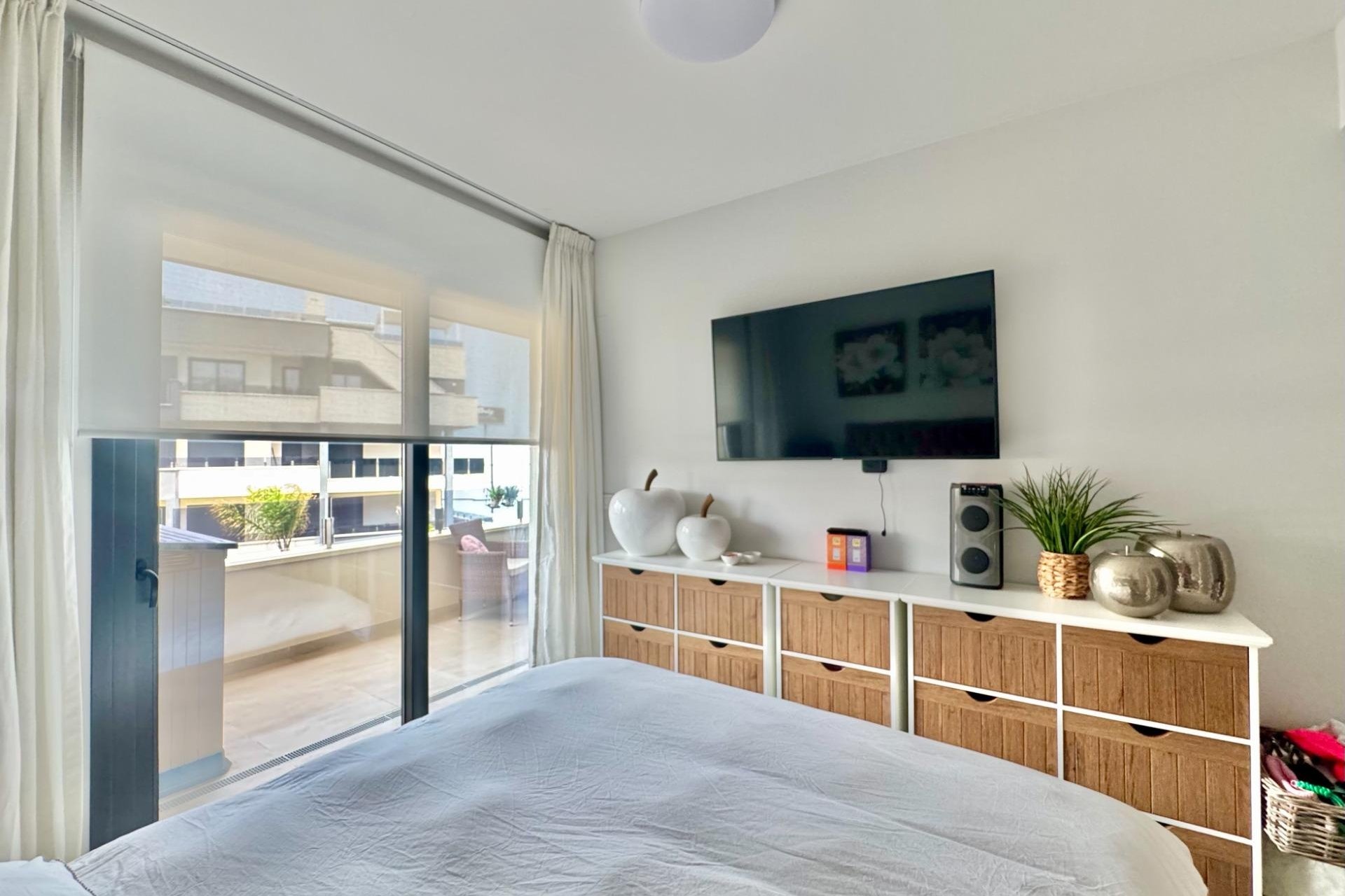 Resale - Apartment / flat - Orihuela Costa - Punta Prima