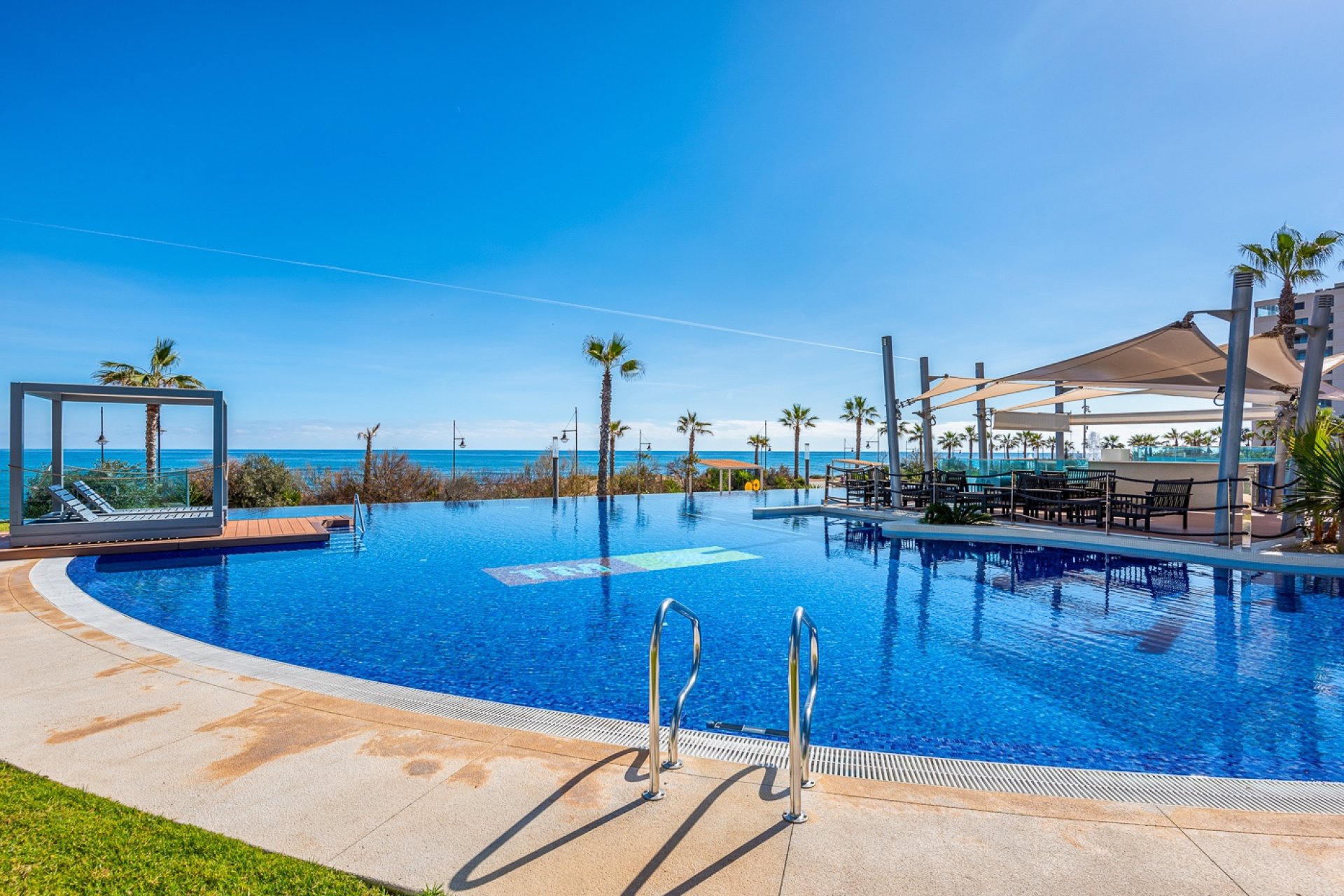 Resale - Apartment / flat - Orihuela Costa - Punta Prima