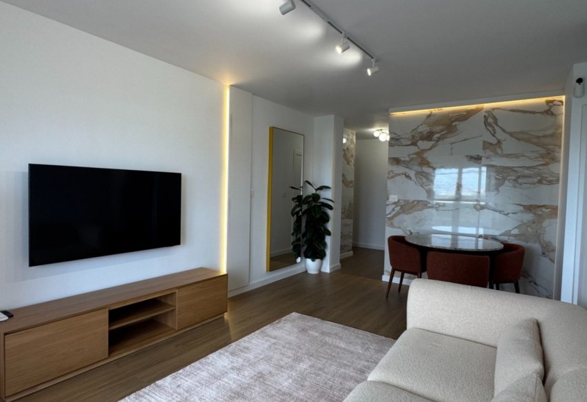 Resale - Apartment / flat - Orihuela Costa - Punta Prima