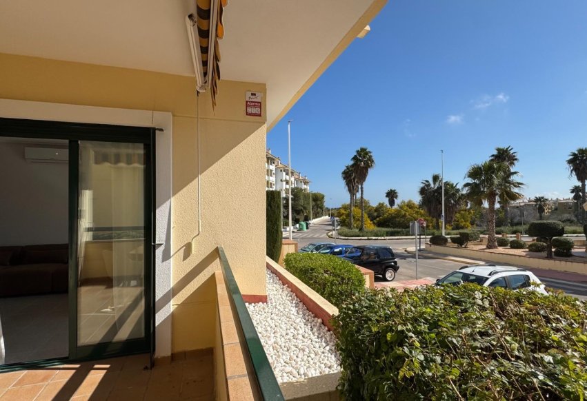 Resale - Apartment / flat - Orihuela Costa - Villamartín-Las Filipinas