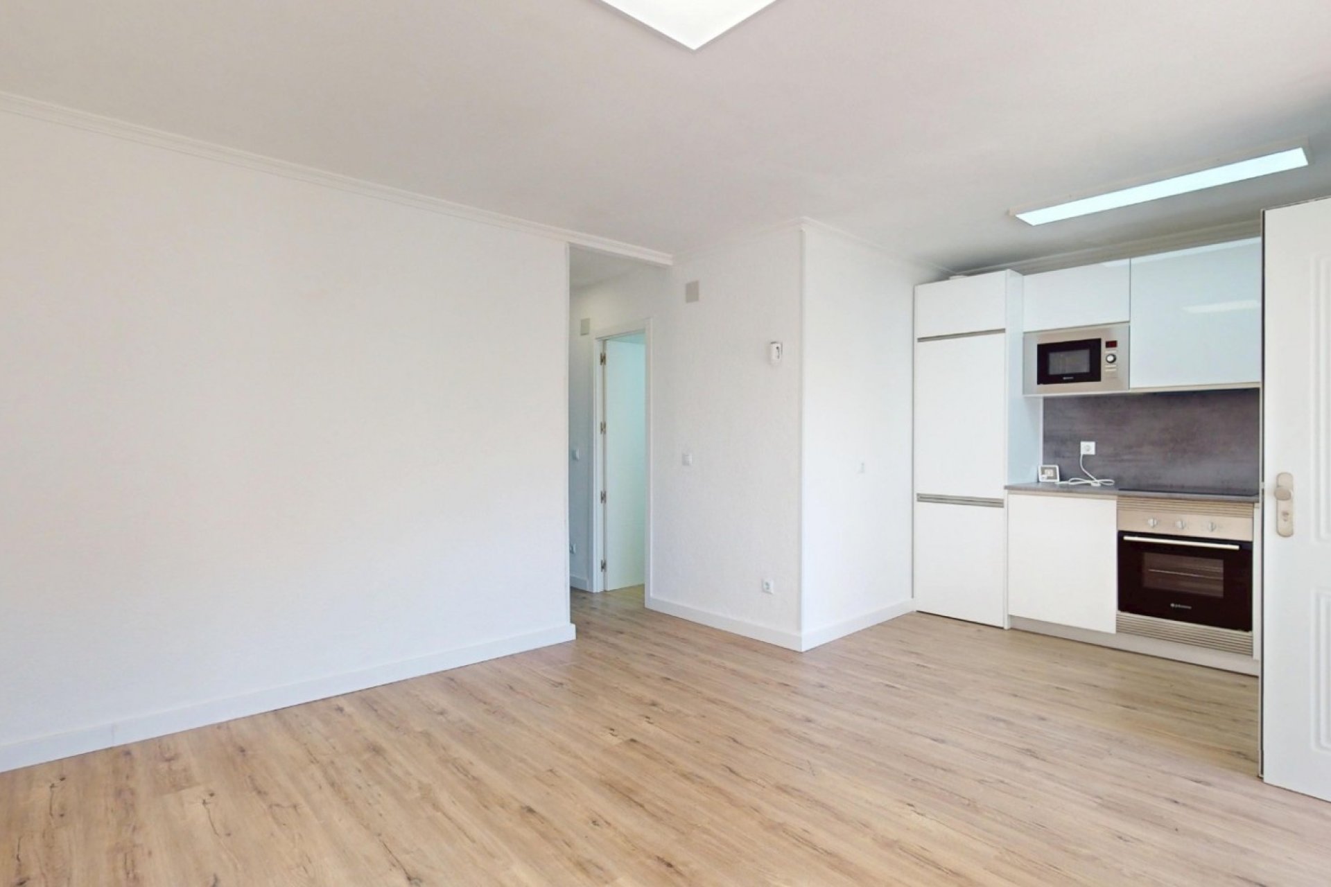 Resale - Apartment / flat - Orihuela Costa - Villamartín