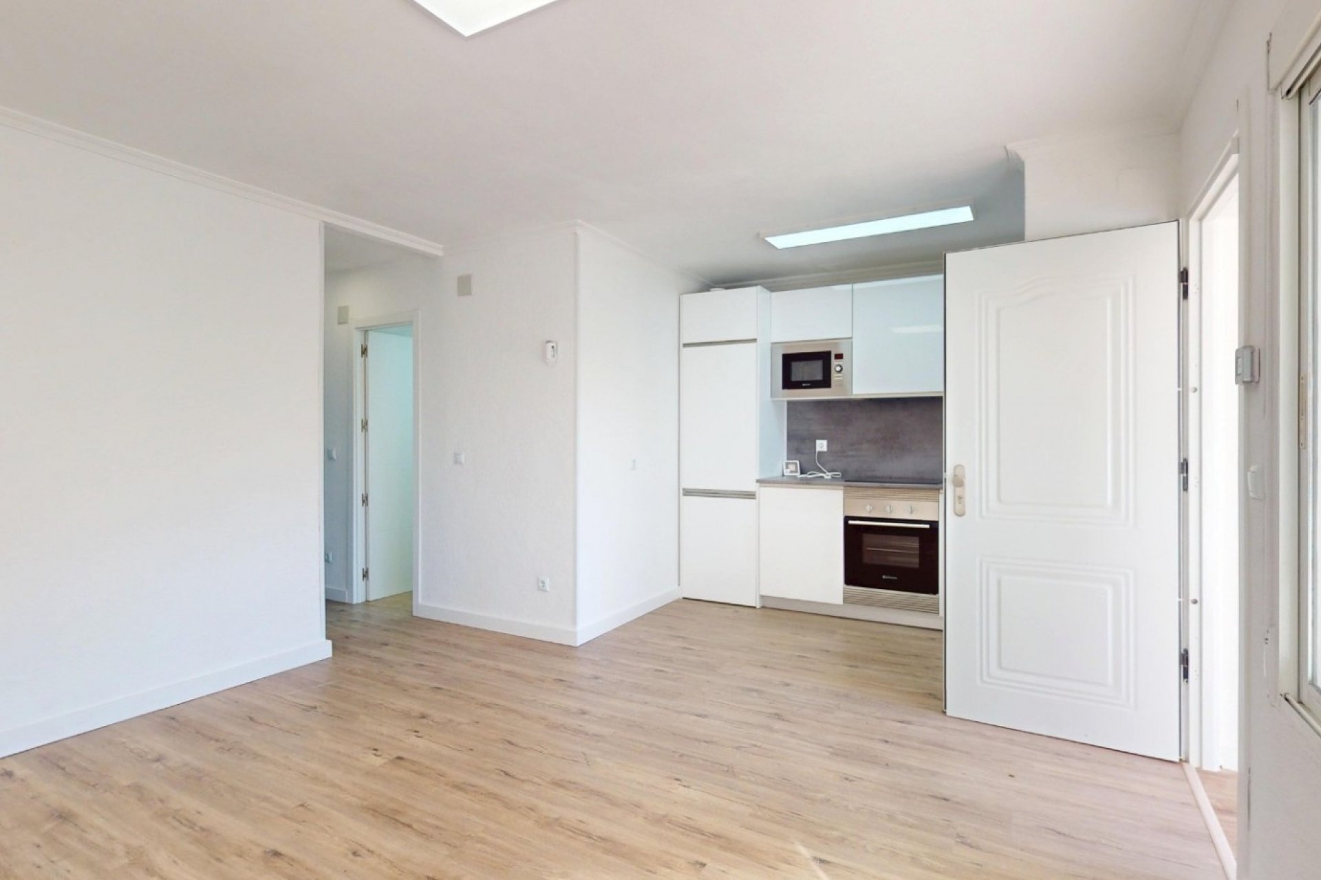 Resale - Apartment / flat - Orihuela Costa - Villamartín