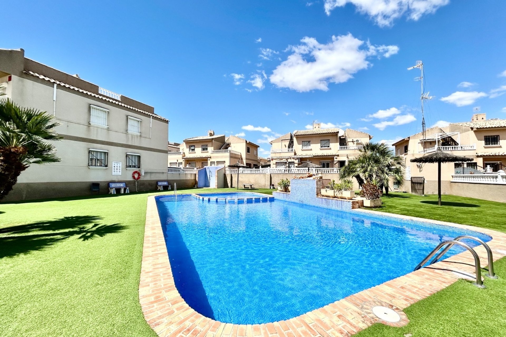 Resale - Apartment / flat - Orihuela Costa - Villamartín