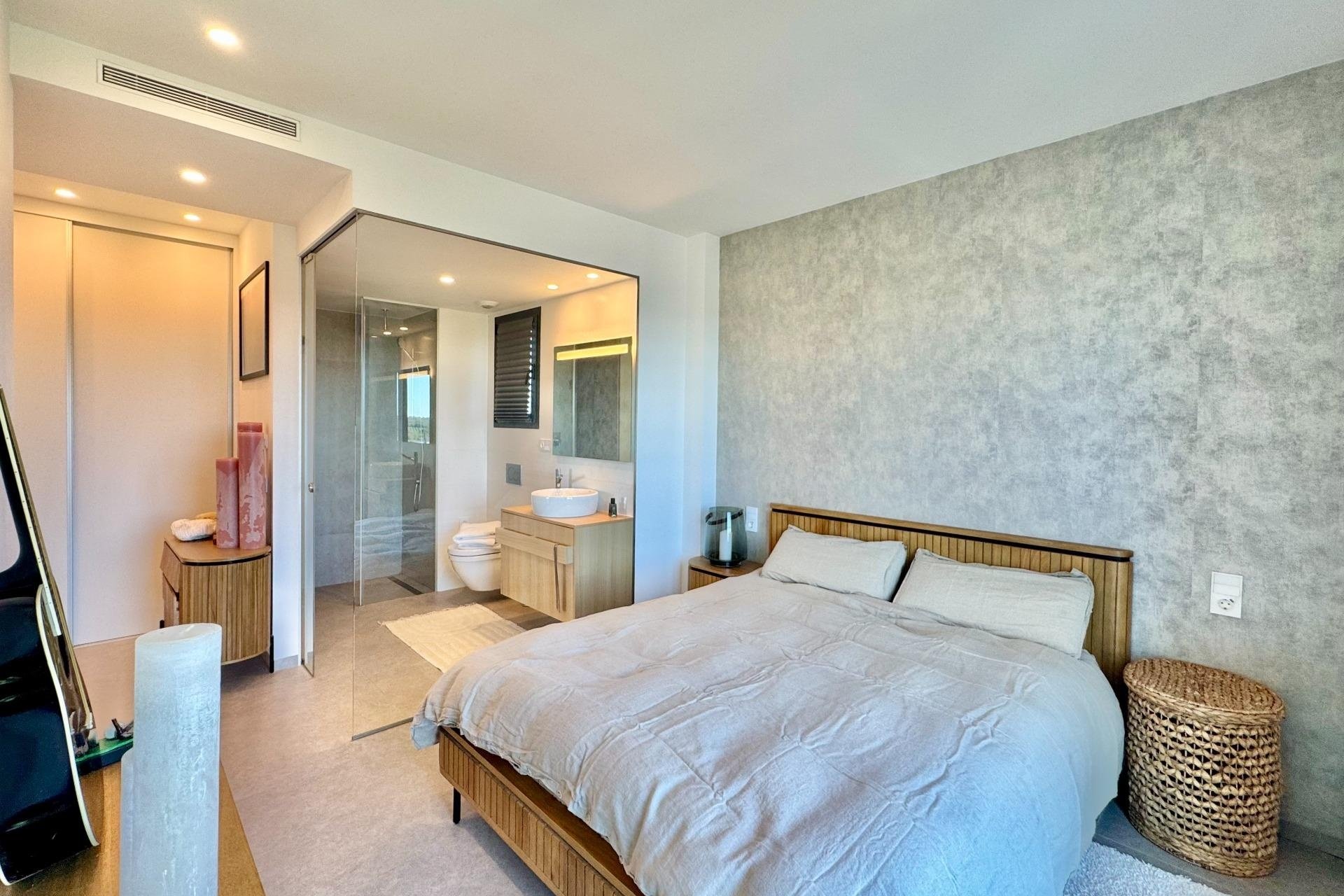 Resale - Apartment / flat - Orihuela - Las Colinas Golf - Country Club