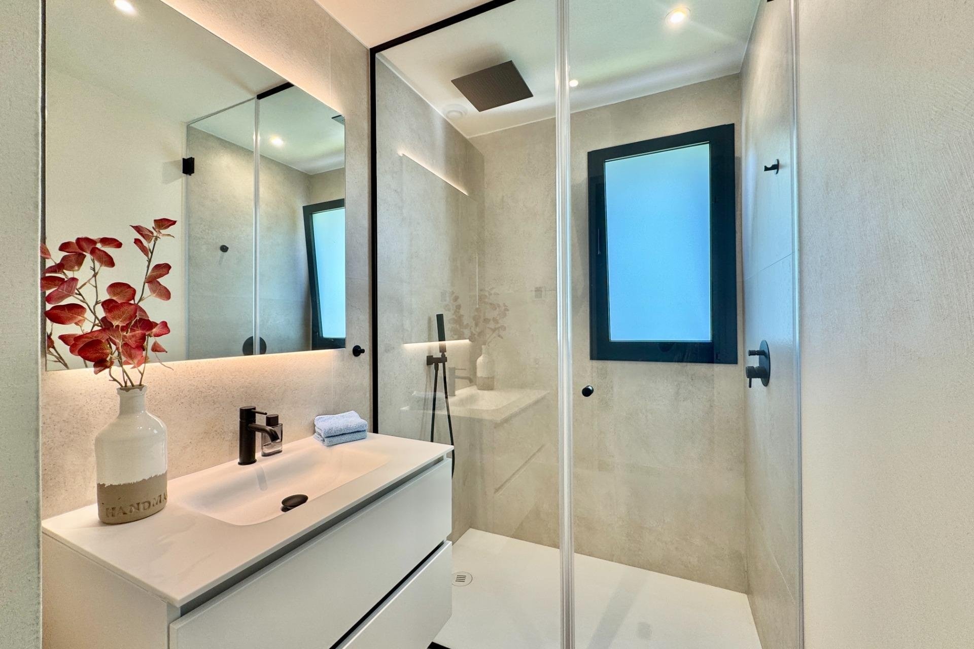 Resale - Apartment / flat - Orihuela - Las Colinas Golf - Country Club