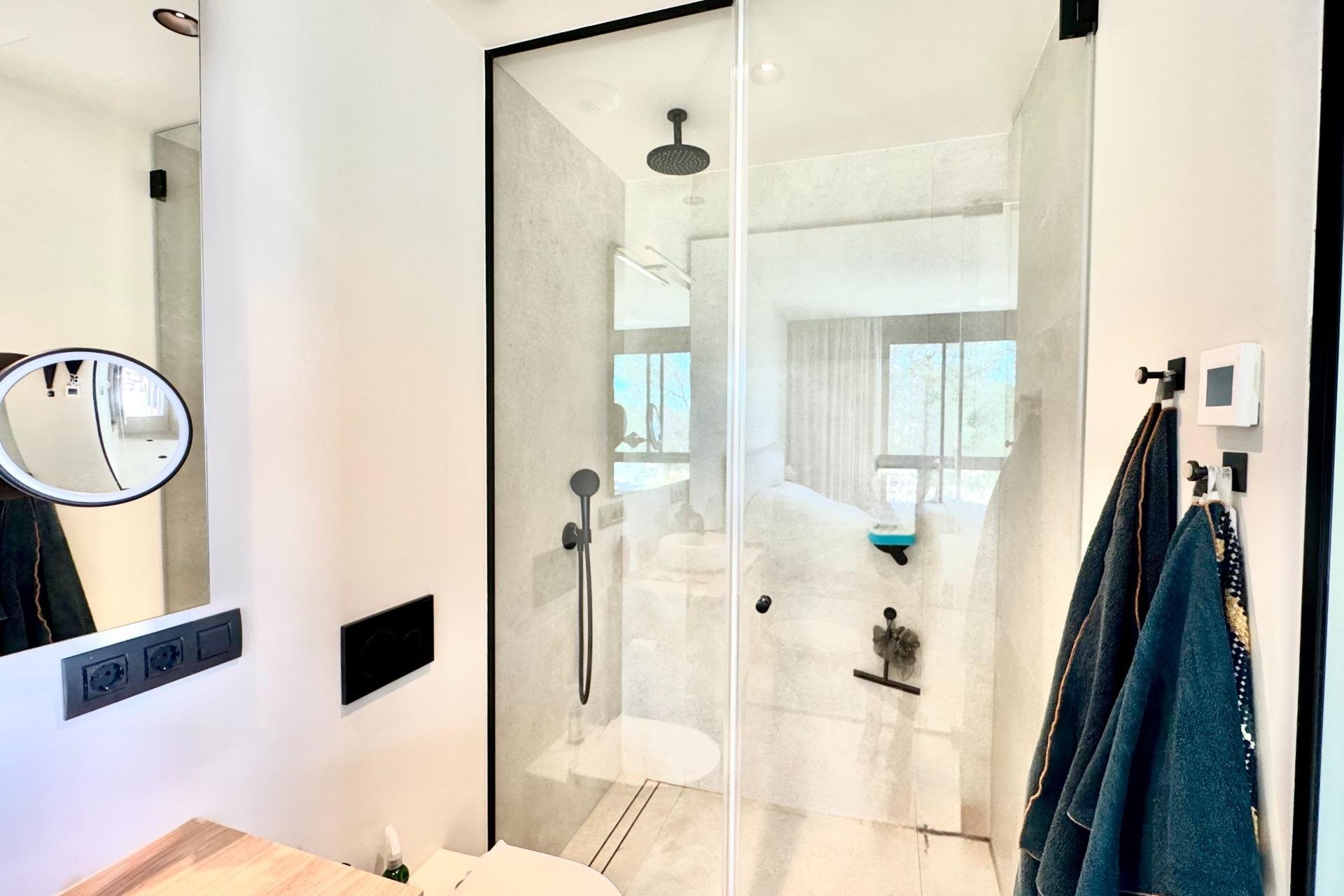 Resale - Apartment / flat - Orihuela - Las Colinas Golf - Country Club