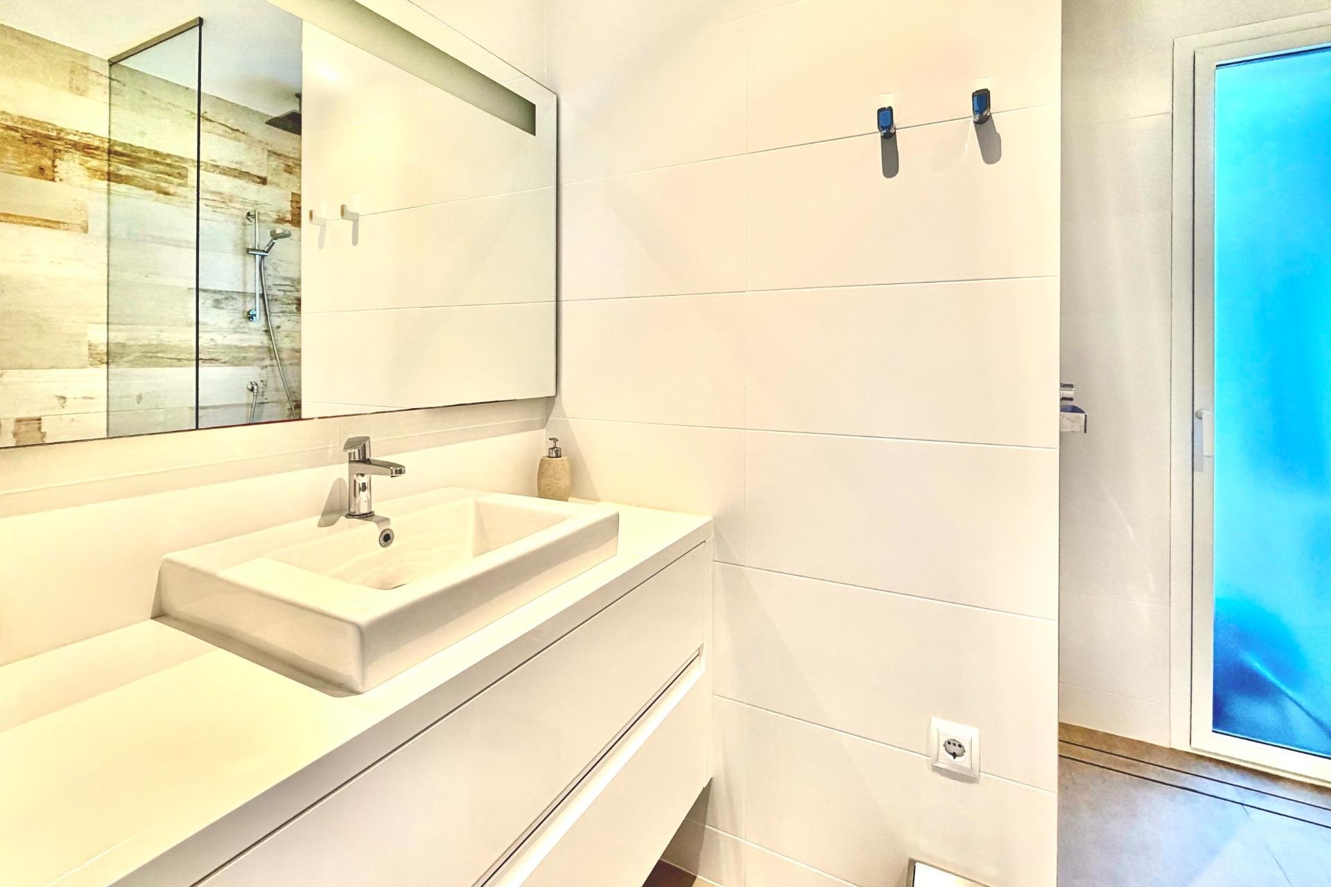 Resale - Apartment / flat - Orihuela - Las Colinas Golf - Country Club