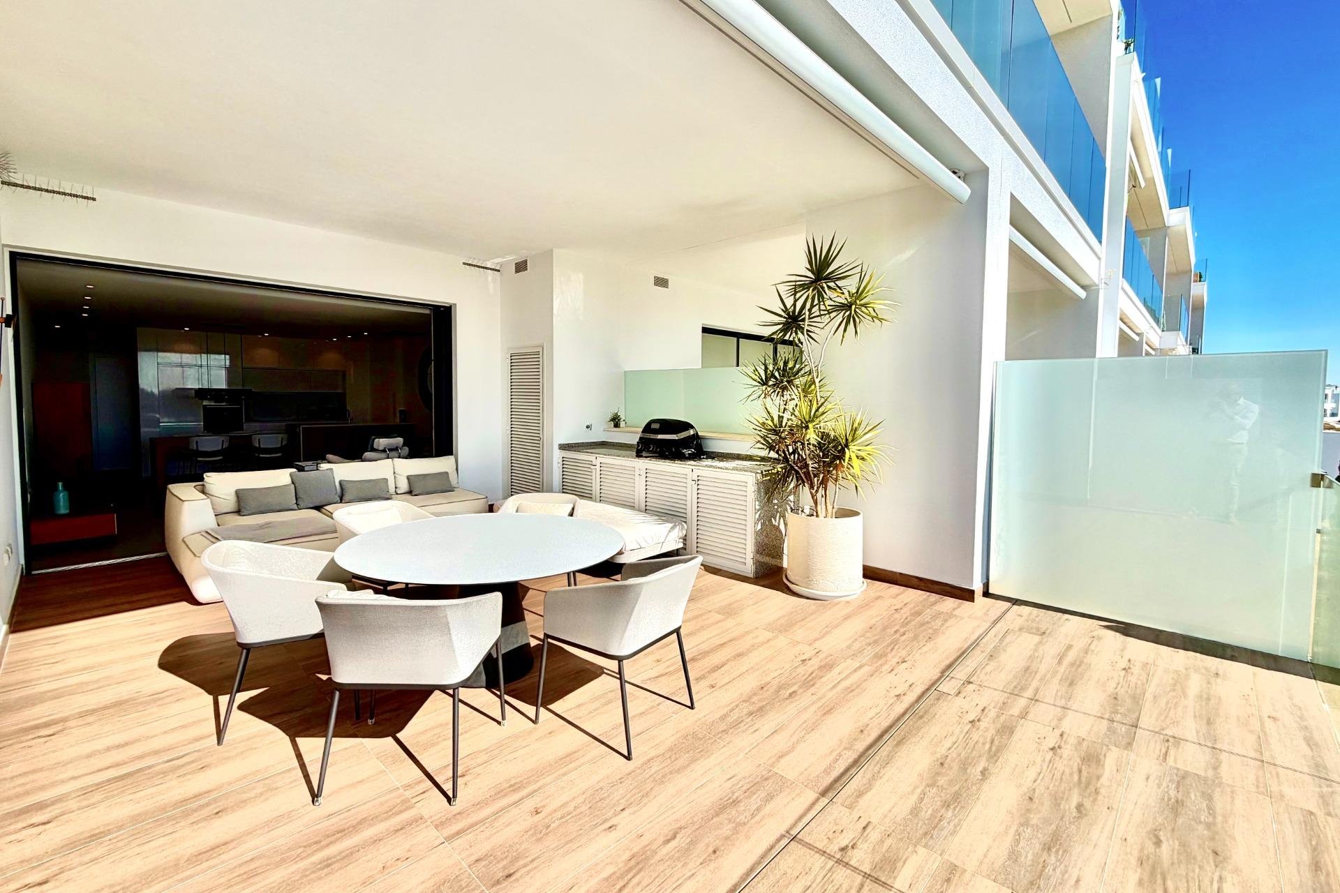 Resale - Apartment / flat - Orihuela - Las Colinas Golf - Country Club