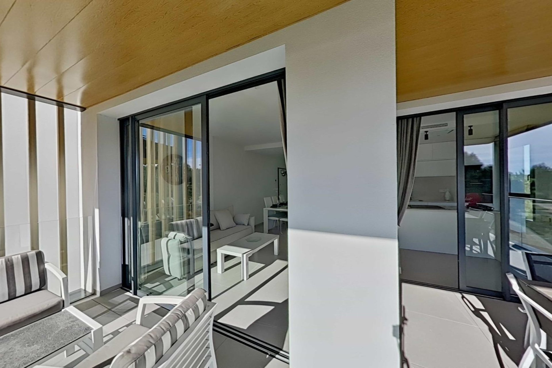 Resale - Apartment / flat - Orihuela - Las Colinas Golf