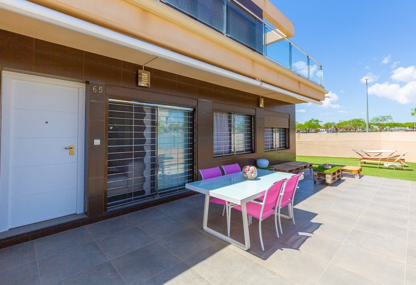 Resale - Apartment / flat - Pilar de la Horadada - Torre de la Horadada