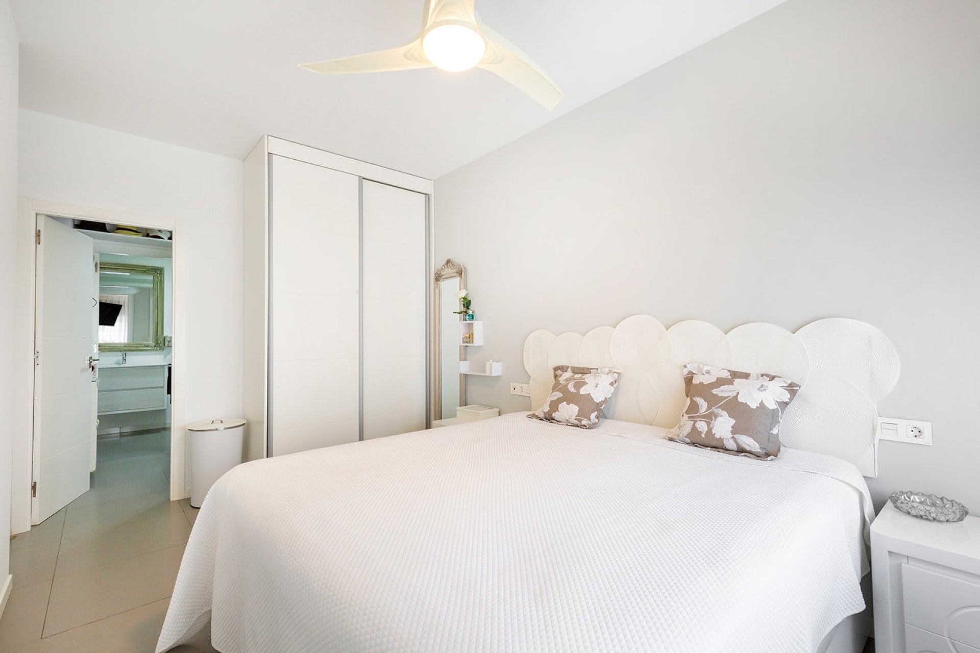 Resale - Apartment / flat - Pilar de la Horadada - Torre de la Horadada