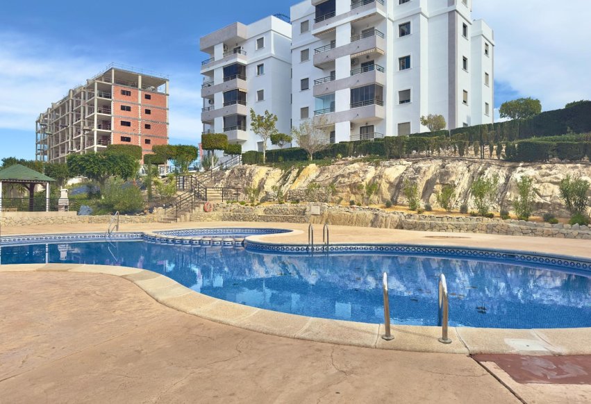 Resale - Apartment / flat - San Miguel de Salinas - Pueblo 9