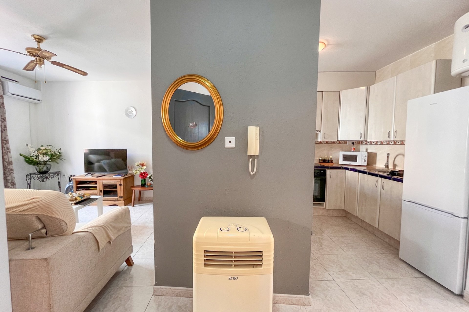 Resale - Apartment / flat - San Miguel de Salinas