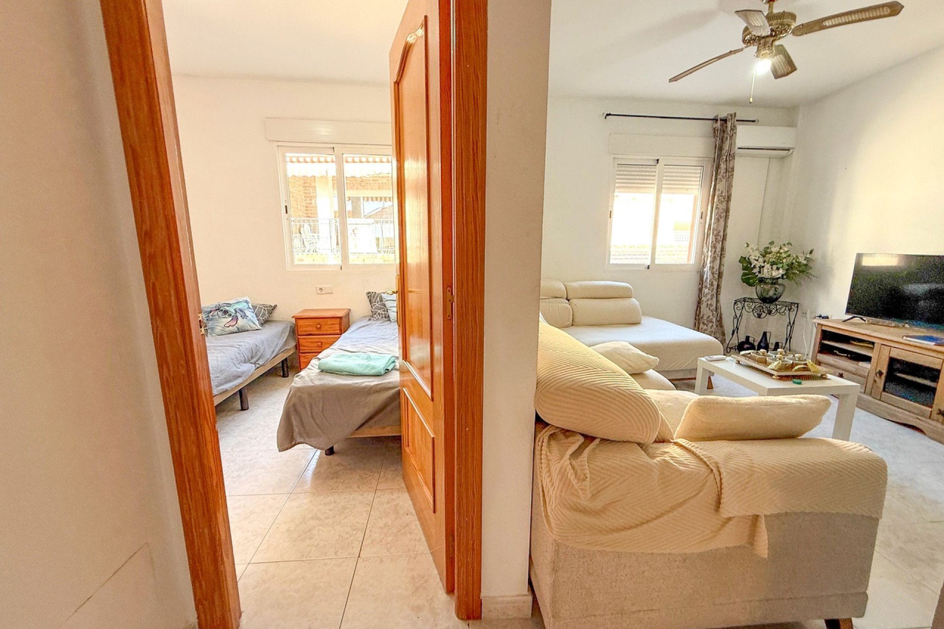 Resale - Apartment / flat - San Miguel de Salinas