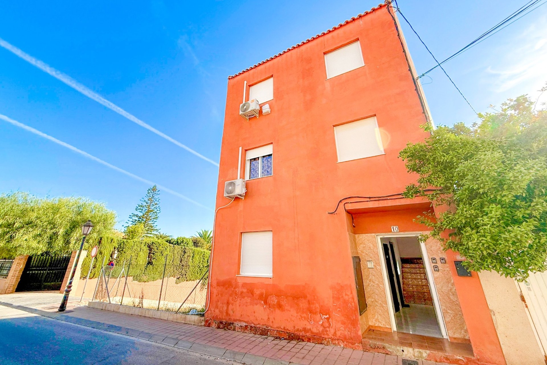 Resale - Apartment / flat - San Miguel de Salinas