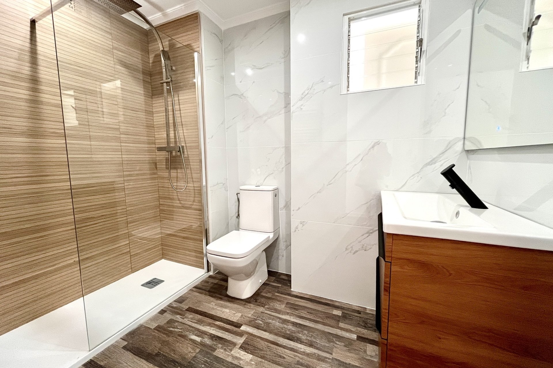 Resale - Apartment / flat - San Miguel de Salinas