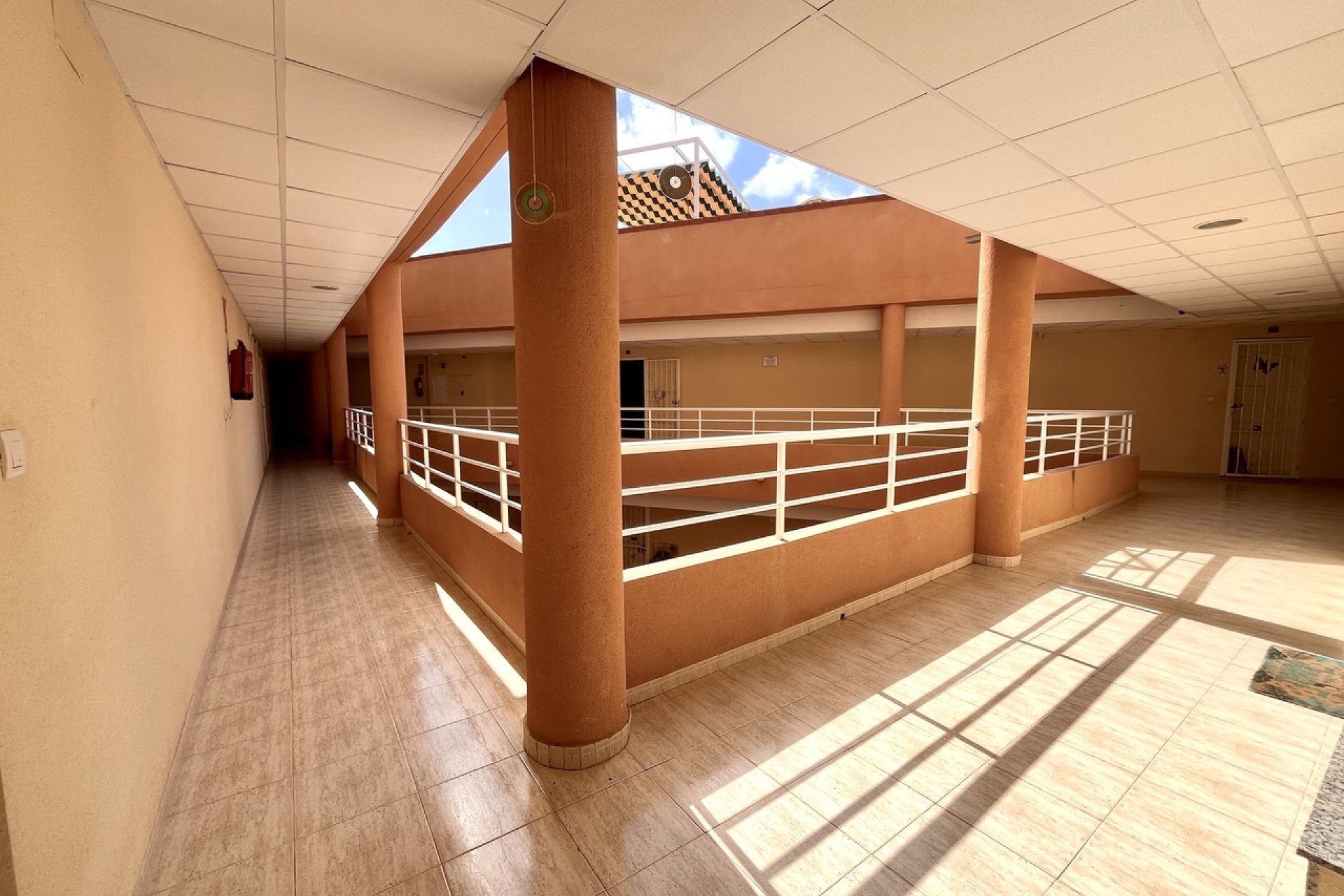 Resale - Apartment / flat - San Miguel de Salinas