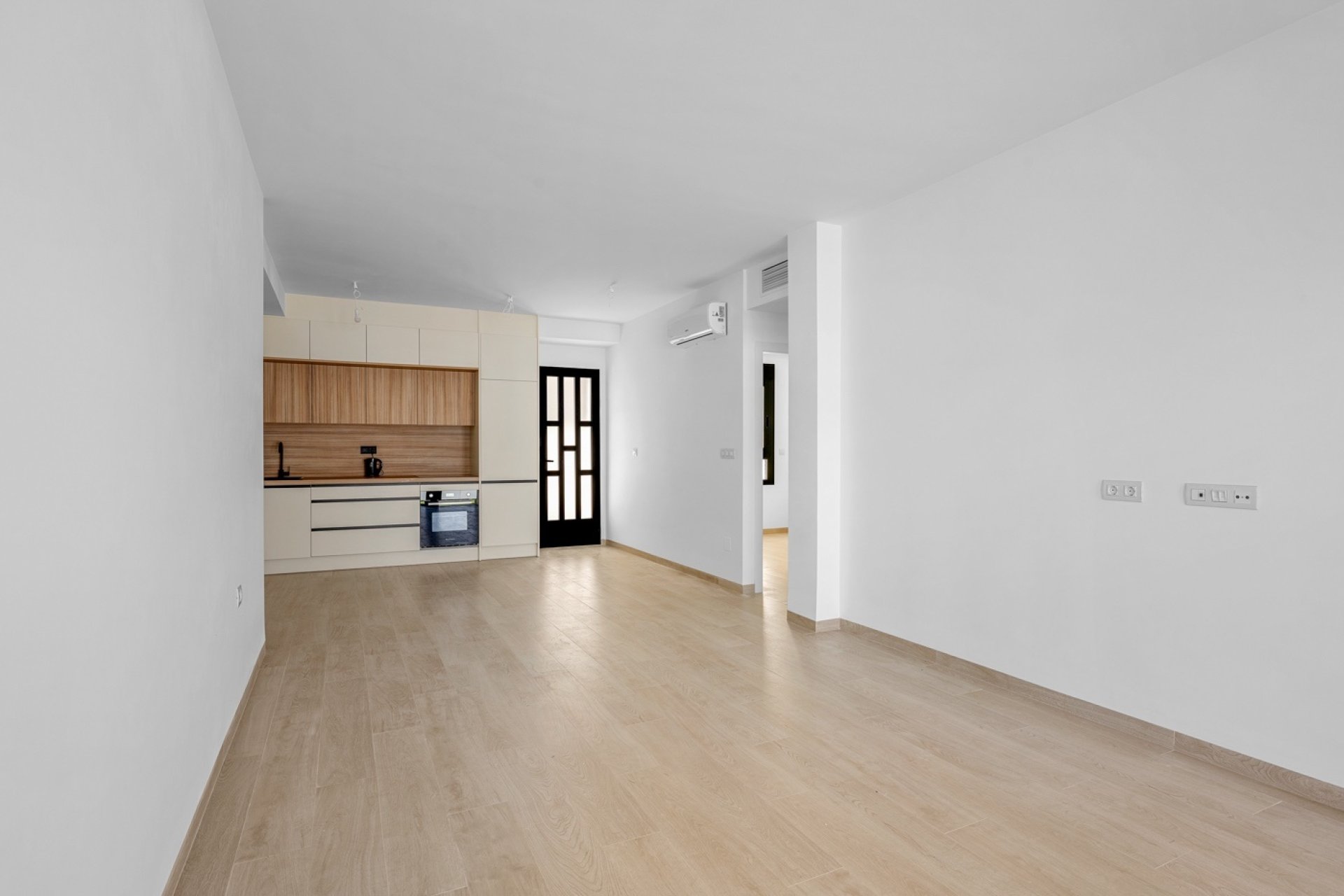 Resale - Apartment / flat - San Miguel de Salinas