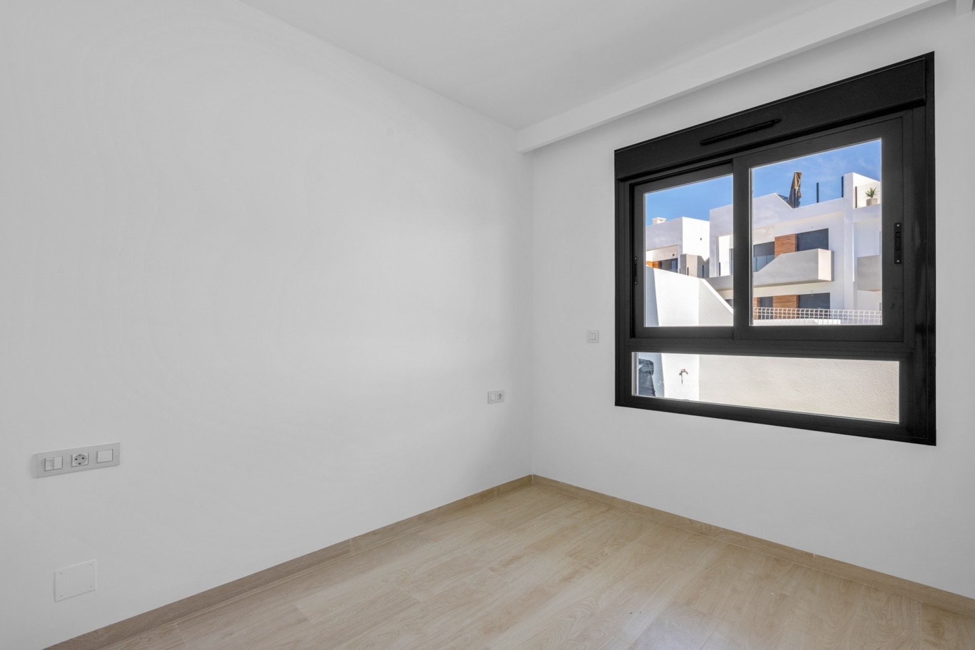 Resale - Apartment / flat - San Miguel de Salinas