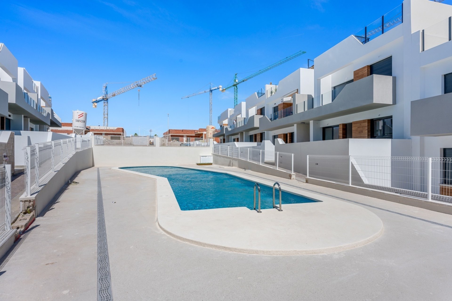Resale - Apartment / flat - San Miguel de Salinas