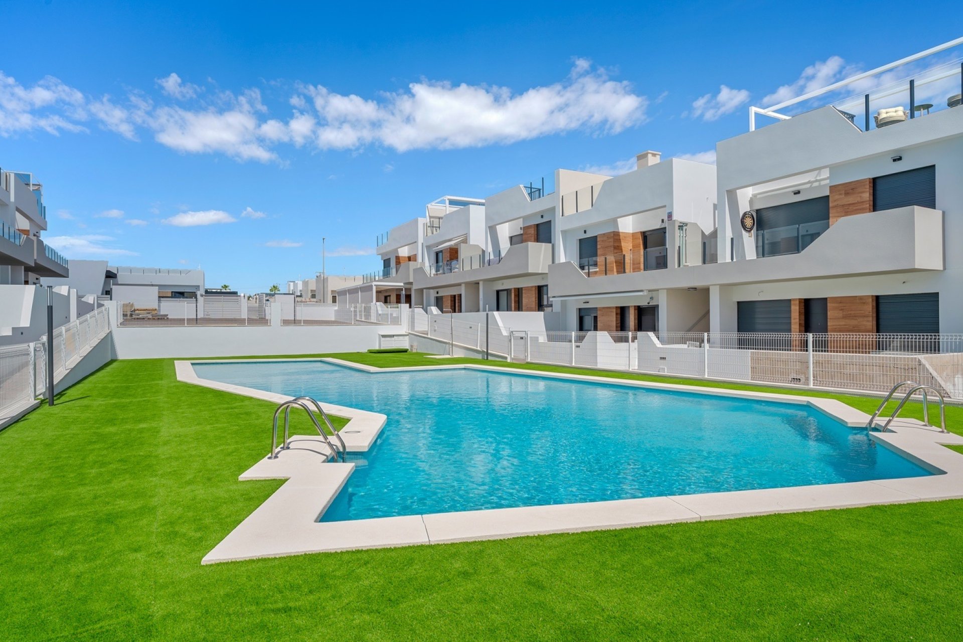 Resale - Apartment / flat - San Miguel de Salinas