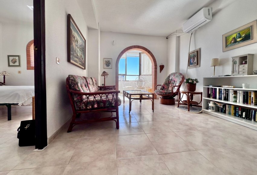 Resale - Apartment / flat - Torrevieja - Cabo cervera