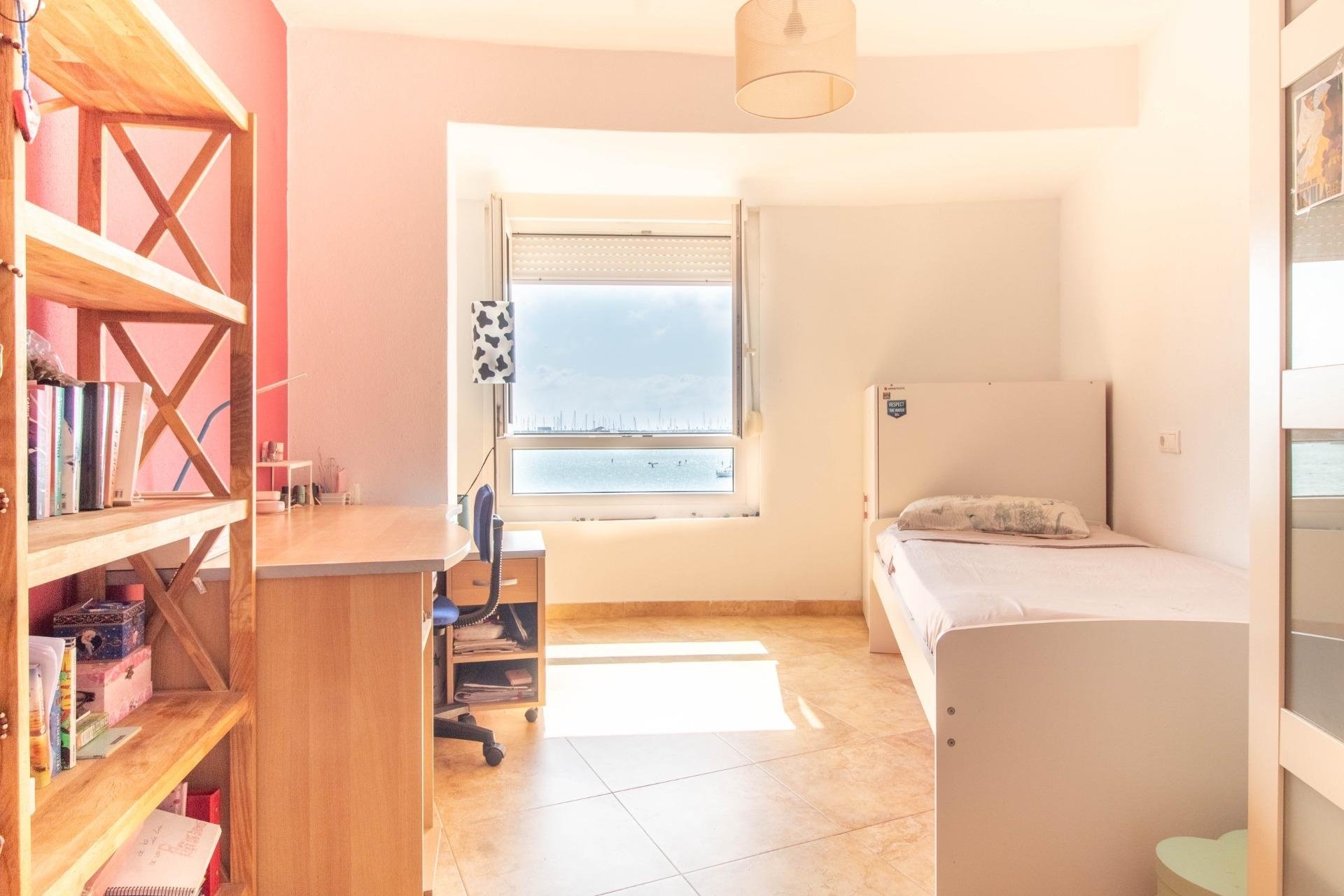 Resale - Apartment / flat - Torrevieja - El Acequión - Los Náufragos