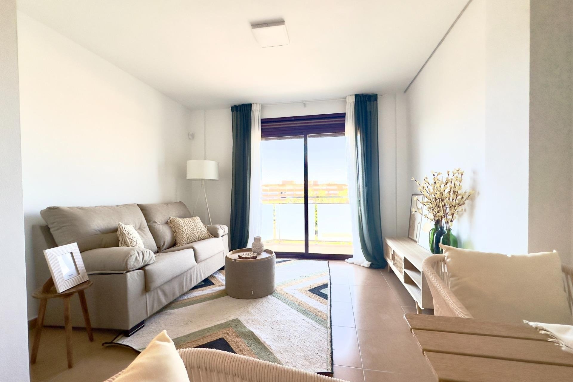 Resale - Apartment / flat - Torrevieja - El Acequión - Los Náufragos