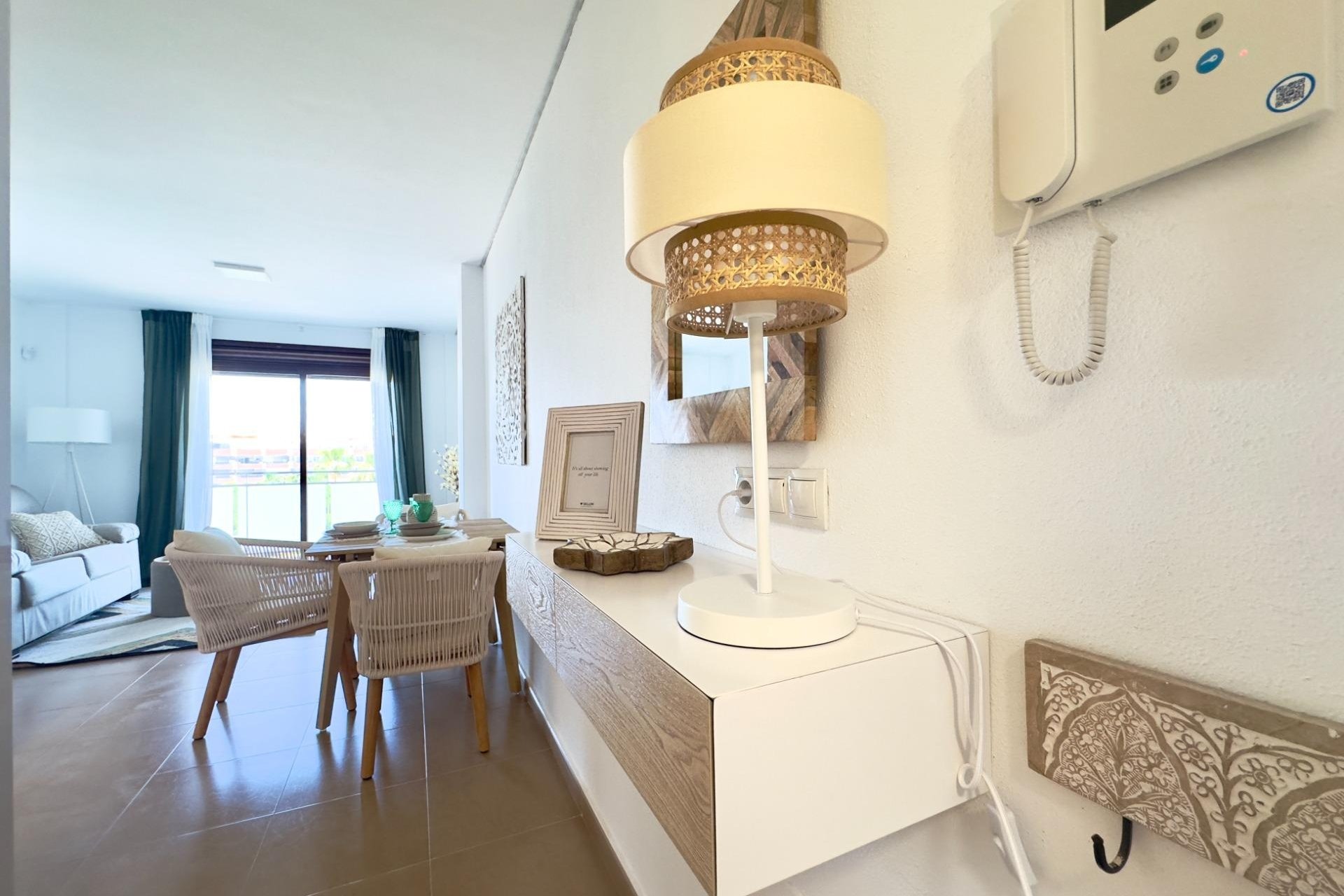 Resale - Apartment / flat - Torrevieja - El Acequión - Los Náufragos