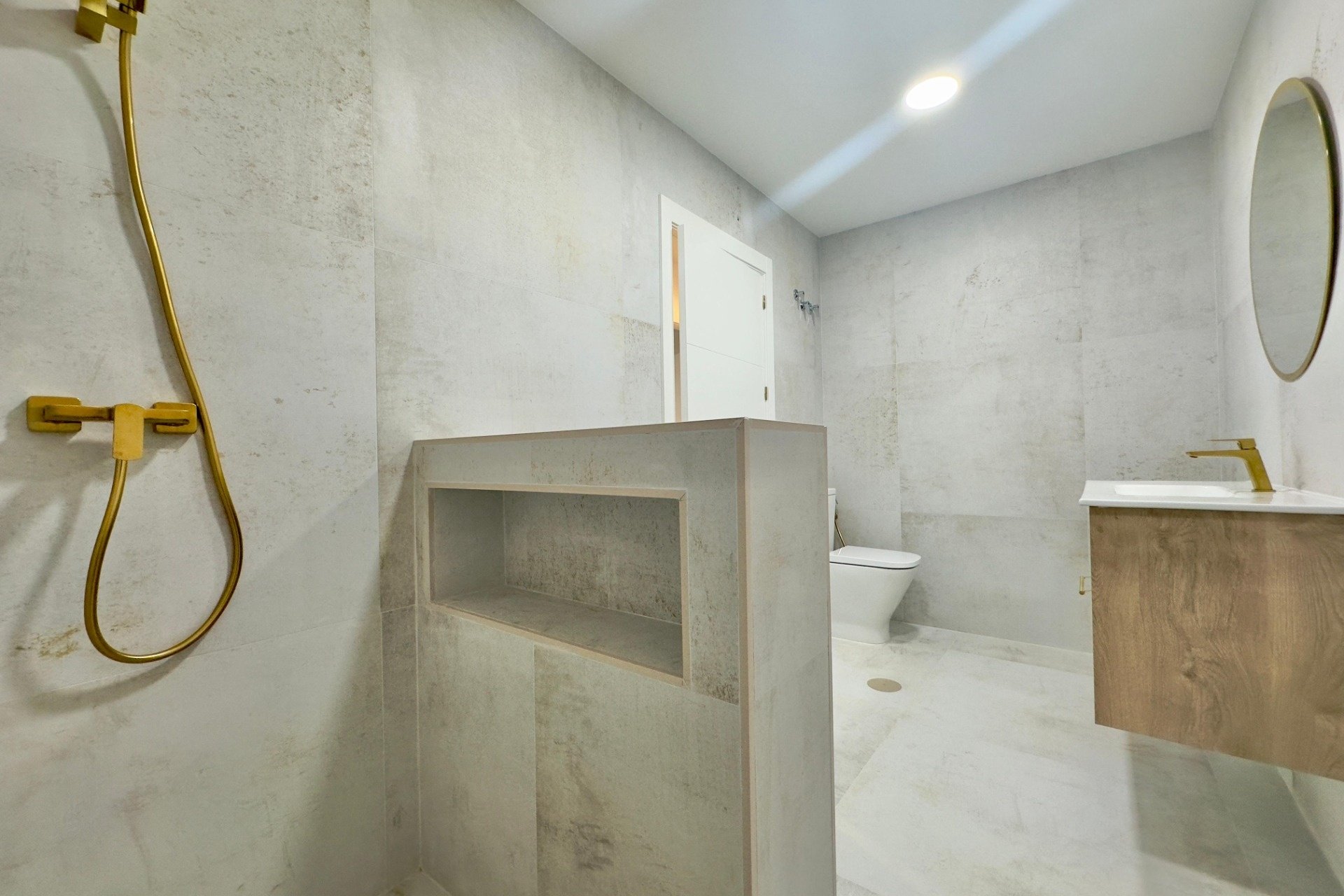 Resale - Apartment / flat - Torrevieja - El Acequión - Los Náufragos