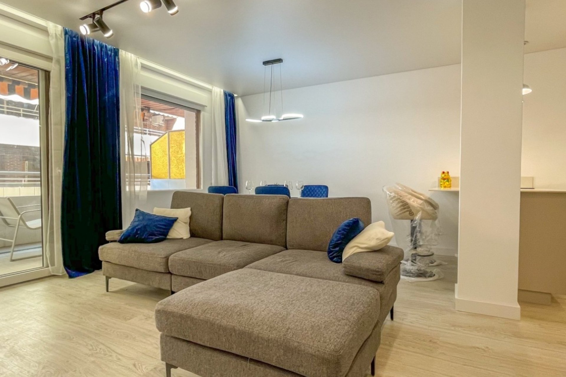 Resale - Apartment / flat - Torrevieja - El Acequión - Los Náufragos