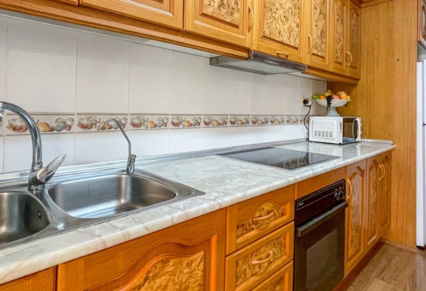 Resale - Apartment / flat - Torrevieja - El Acequión - Los Náufragos