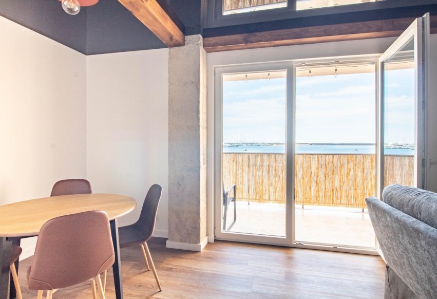 Resale - Apartment / flat - Torrevieja - El Acequión - Los Náufragos