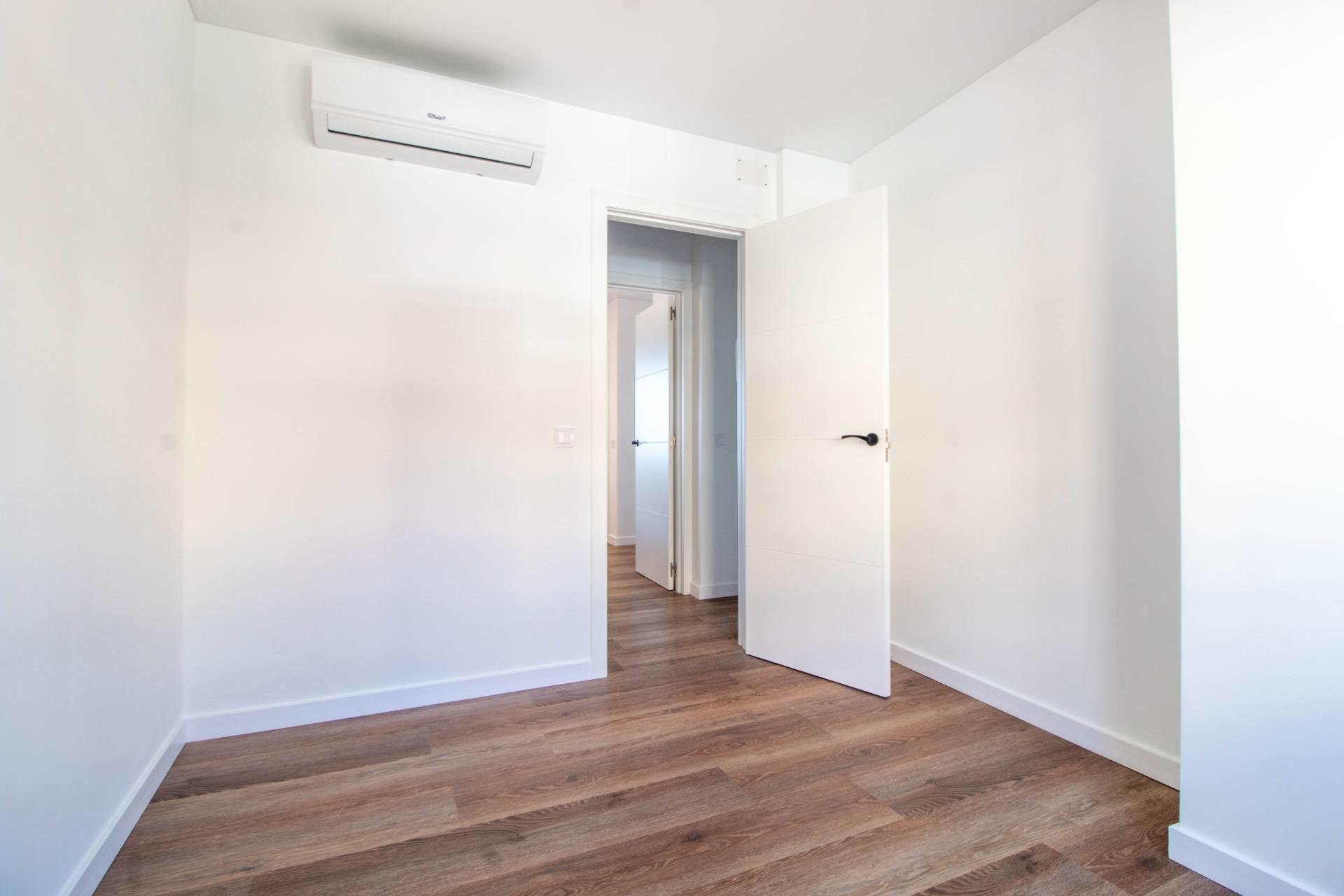 Resale - Apartment / flat - Torrevieja - El Acequión - Los Náufragos