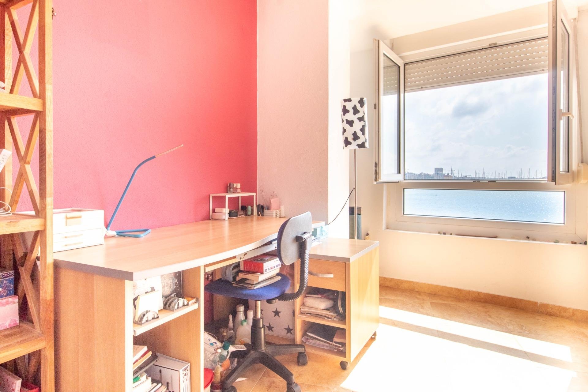 Resale - Apartment / flat - Torrevieja - El Acequión - Los Náufragos