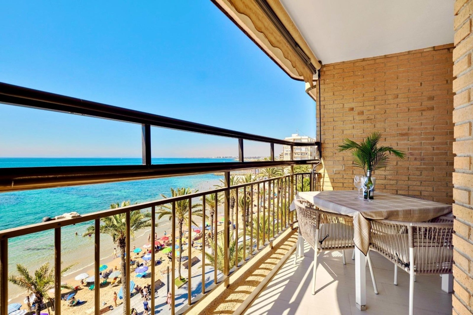 Resale - Apartment / flat - Torrevieja - Estacion de autobuses