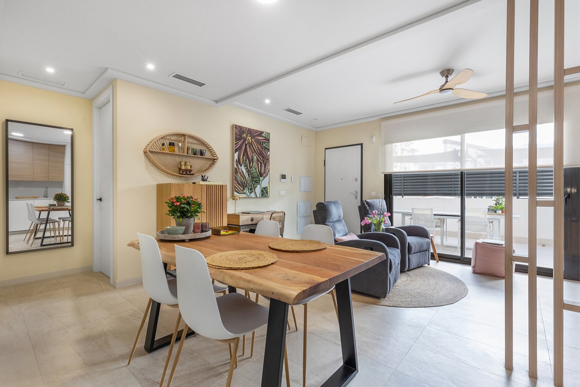 Resale - Apartment / flat - Torrevieja - La Mata