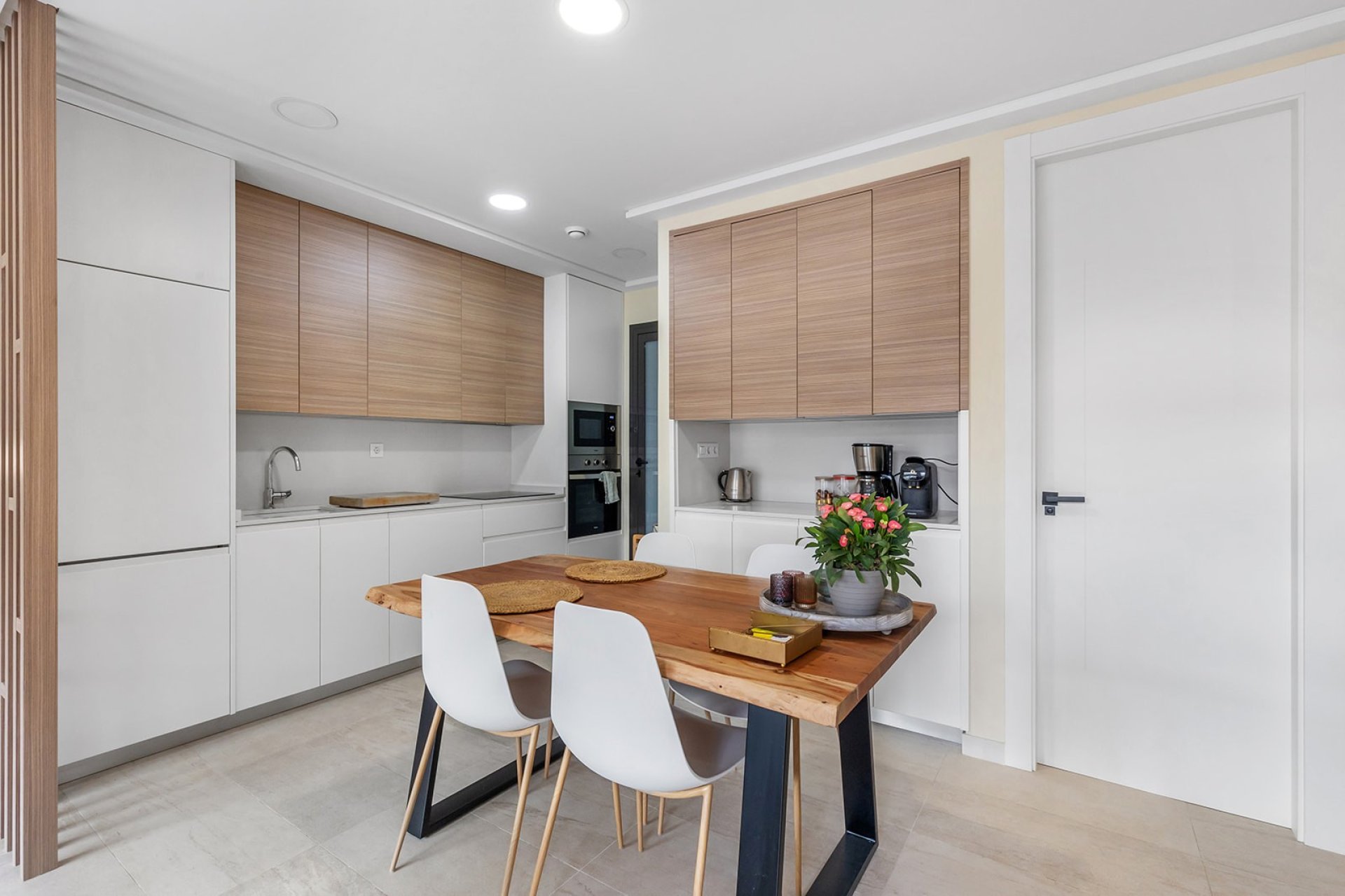 Resale - Apartment / flat - Torrevieja - La Mata