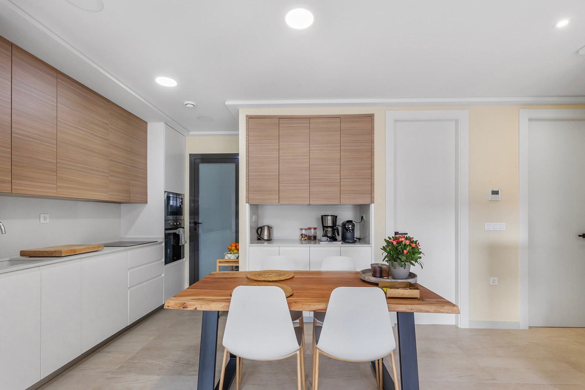 Resale - Apartment / flat - Torrevieja - La Mata