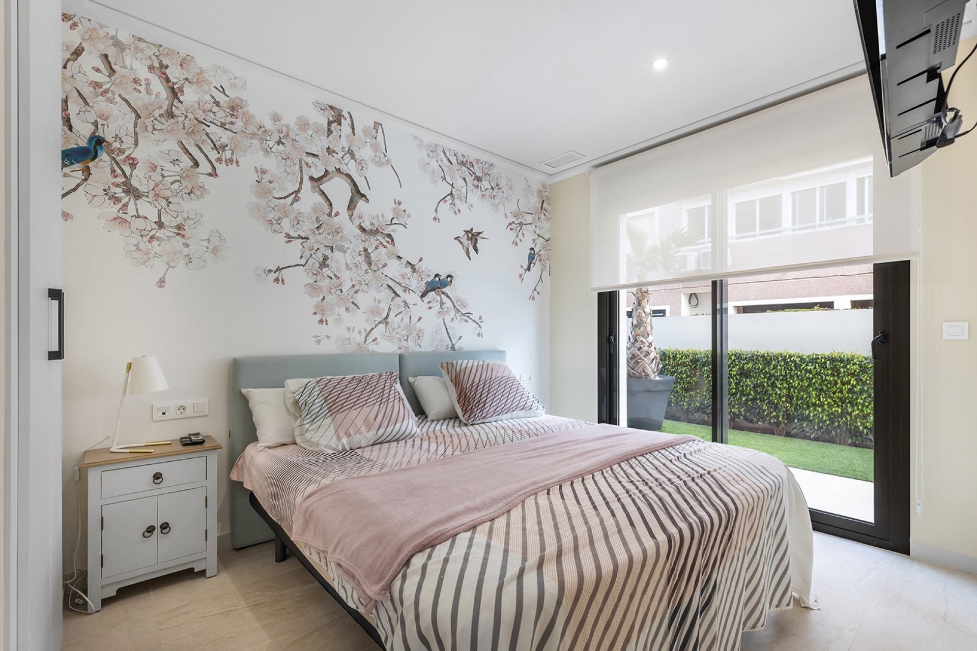 Resale - Apartment / flat - Torrevieja - La Mata