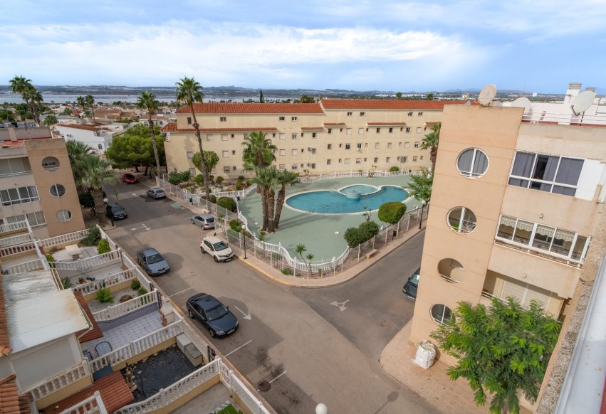 Resale - Apartment / flat - Torrevieja - La Siesta - El Salado -  Torreta