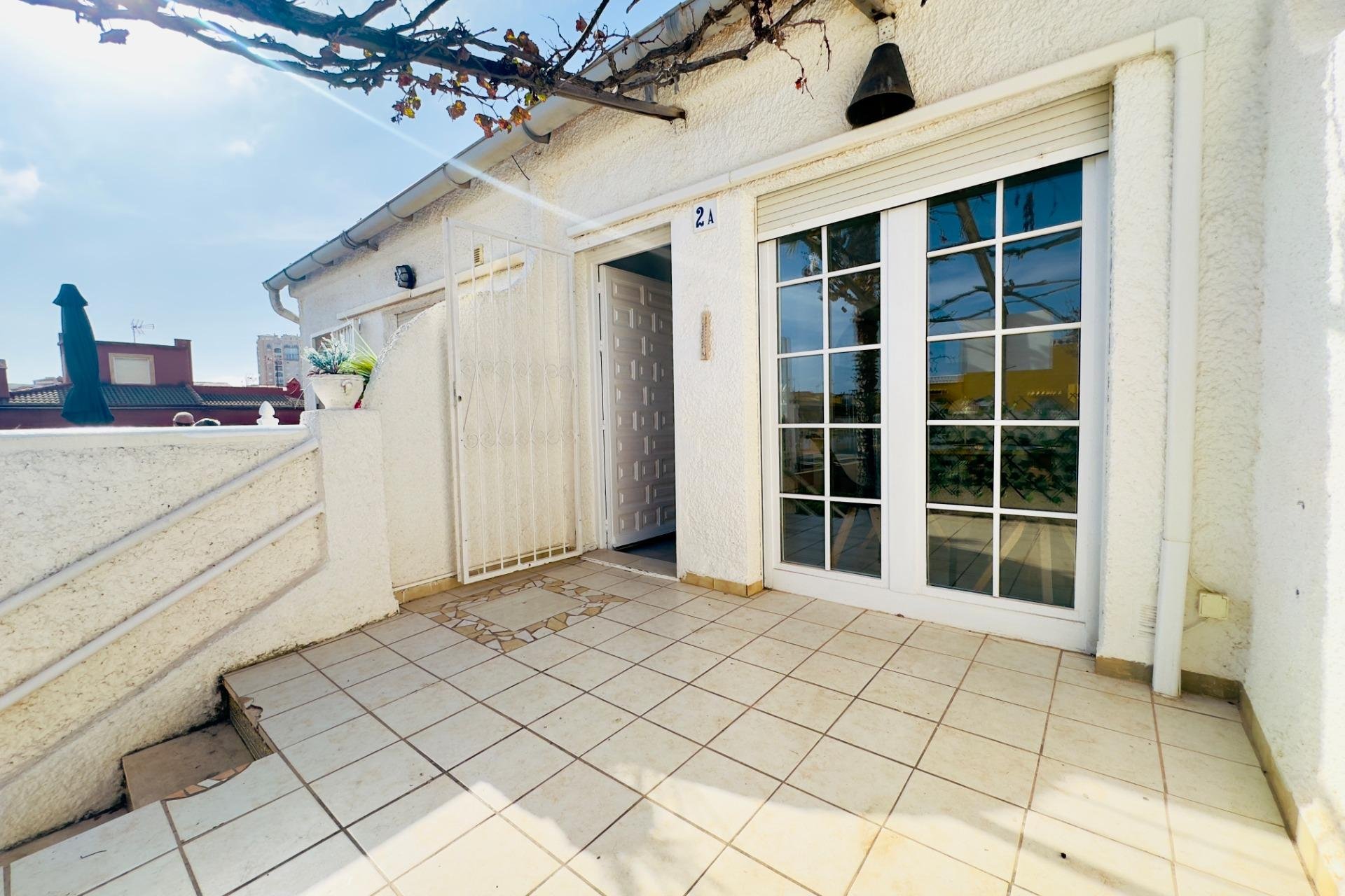 Resale - Apartment / flat - Torrevieja - Los Frutales