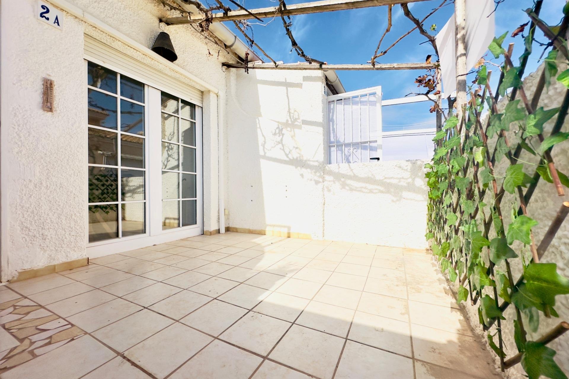 Resale - Apartment / flat - Torrevieja - Los Frutales