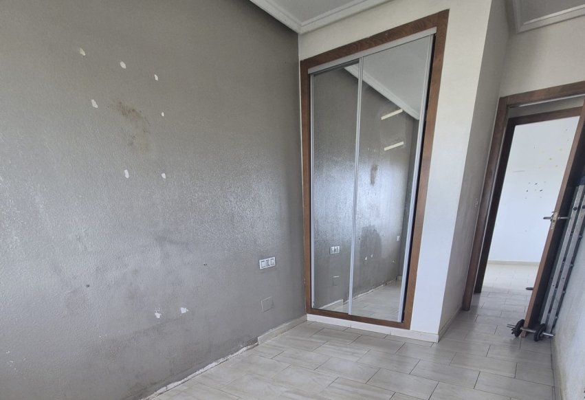 Resale - Apartment / flat - Torrevieja - Nueva Torrevieja - Aguas Nuevas