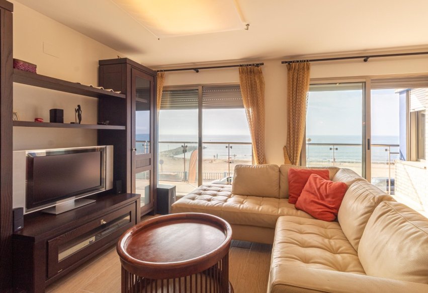 Resale - Apartment / flat - Torrevieja - Playa de los Locos